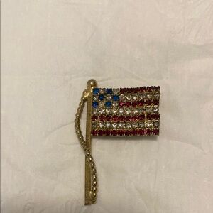 Vintage Rhinestone American Flag Brooch